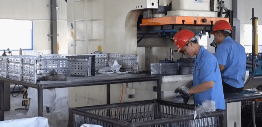 1371e945fee5f21c9fea8026c6f8ffe8 e1763748524928